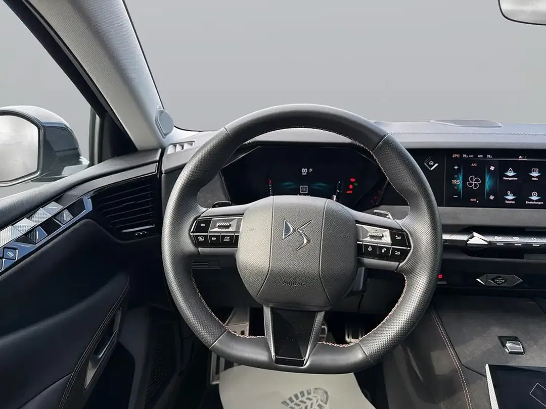 DS Automobiles DS 4 - foto 13