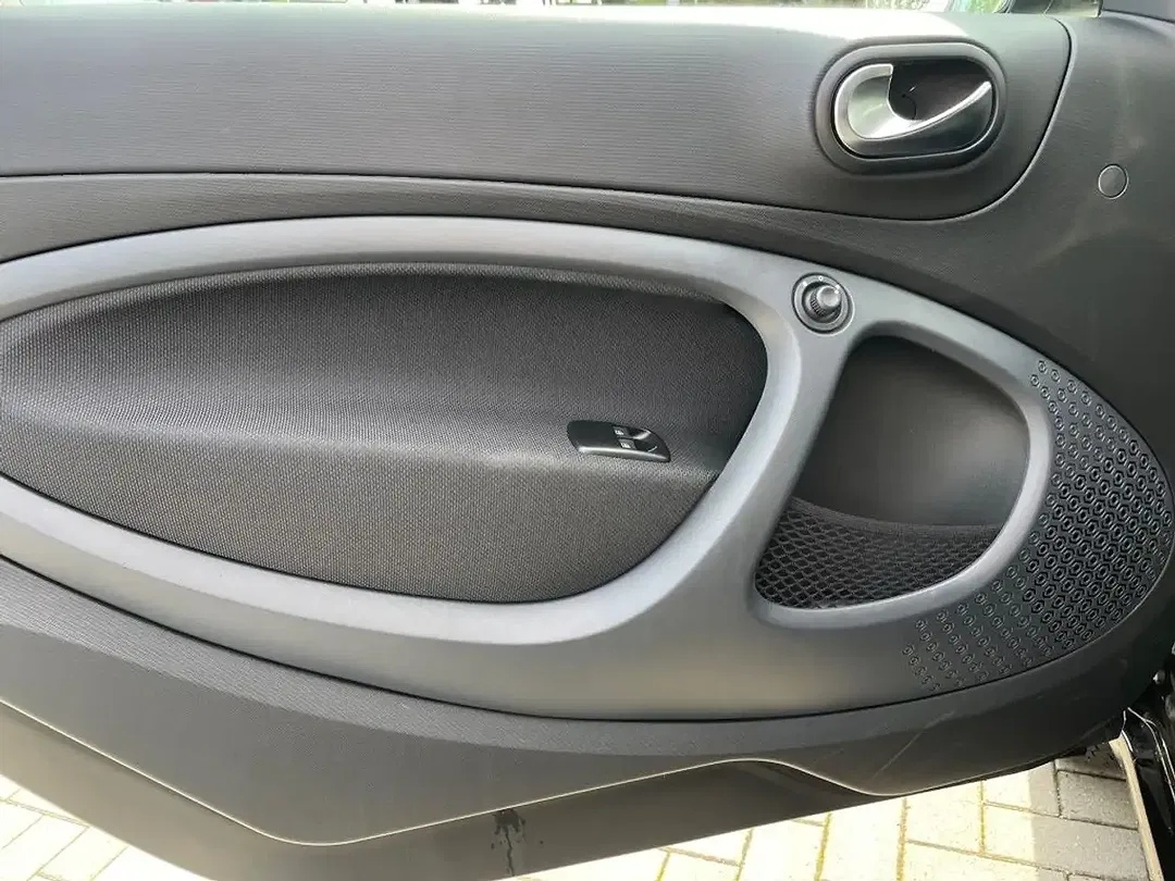 smart forTwo - Thumbnail 5