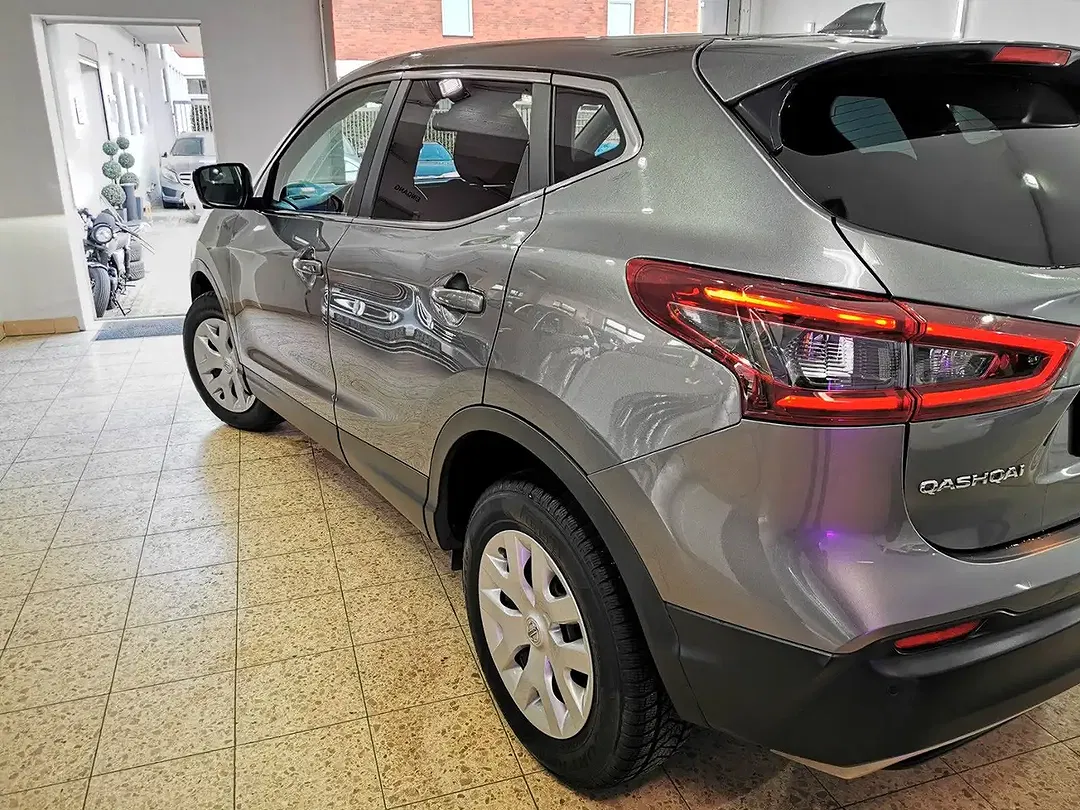 Nissan Qashqai N-Connecta - Thumbnail 10