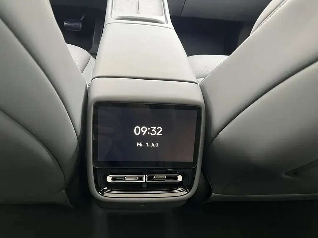 Xpeng P7 - foto 14