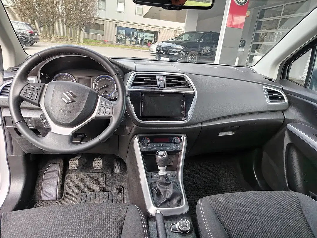 Suzuki SX4 S-Cross Hybrid 1.4 AllGrip - Thumbnail 11
