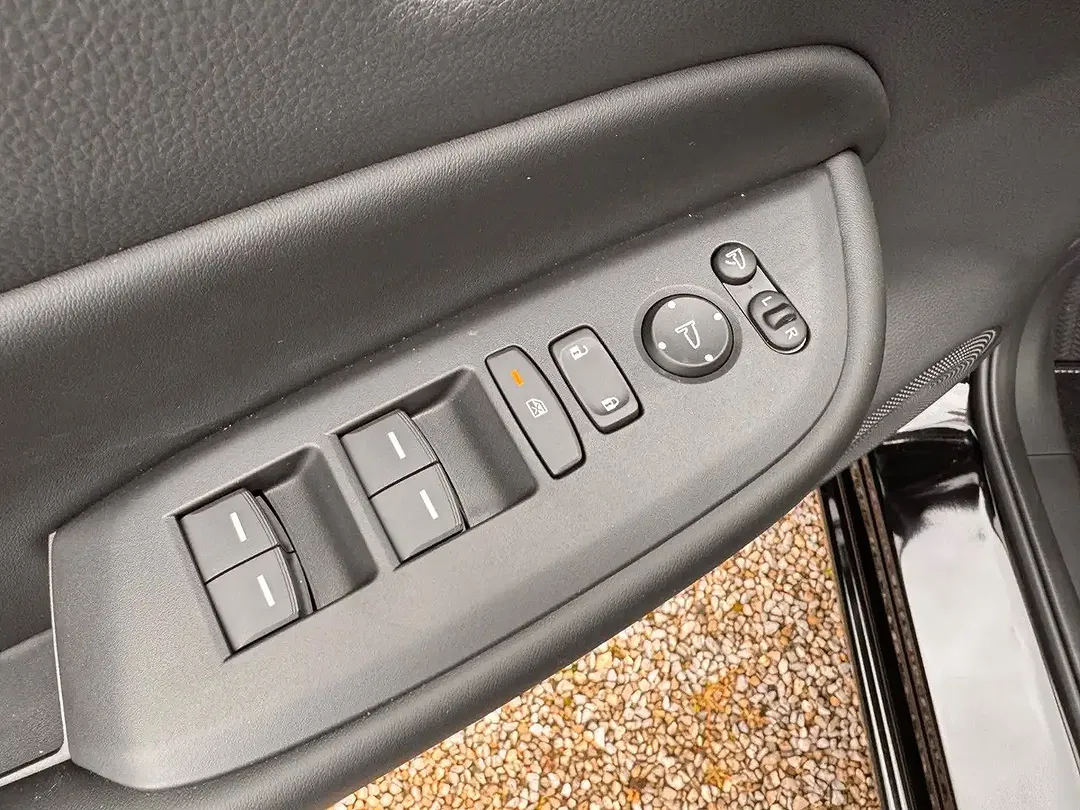 Honda Jazz 1.5 i-MMD Hybrid Advance - Thumbnail 14