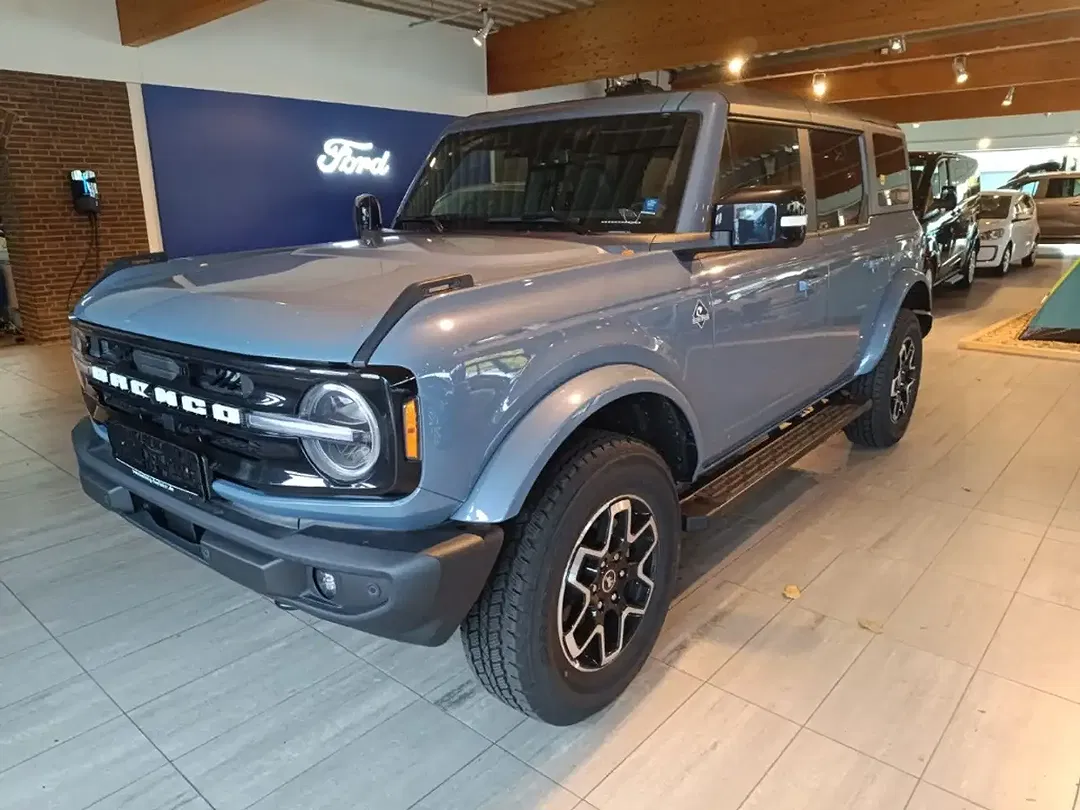 Ford Bronco 4x4 - foto 2
