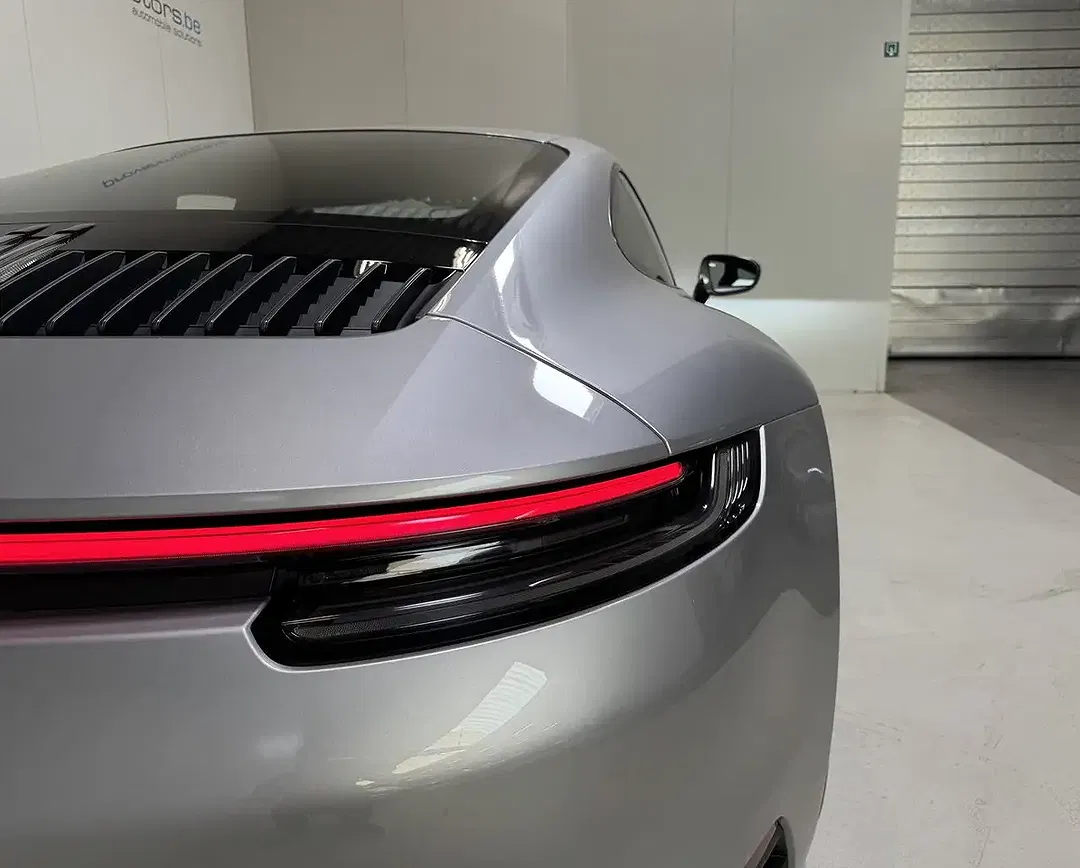 Porsche 911 3.0 Carrera T - Thumbnail 23