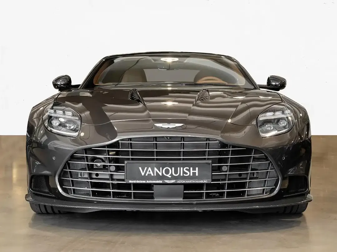 Aston Martin Vanquish Coupe - Thumbnail 7