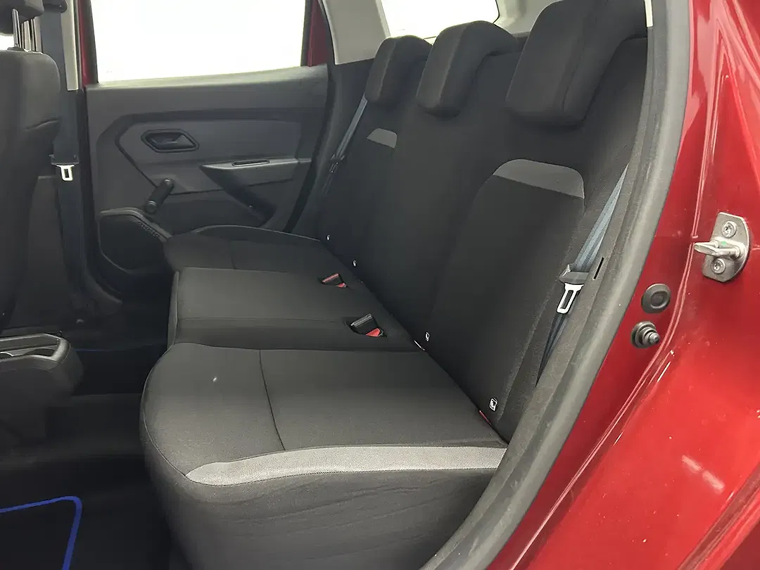 Dacia Duster - Thumbnail 8