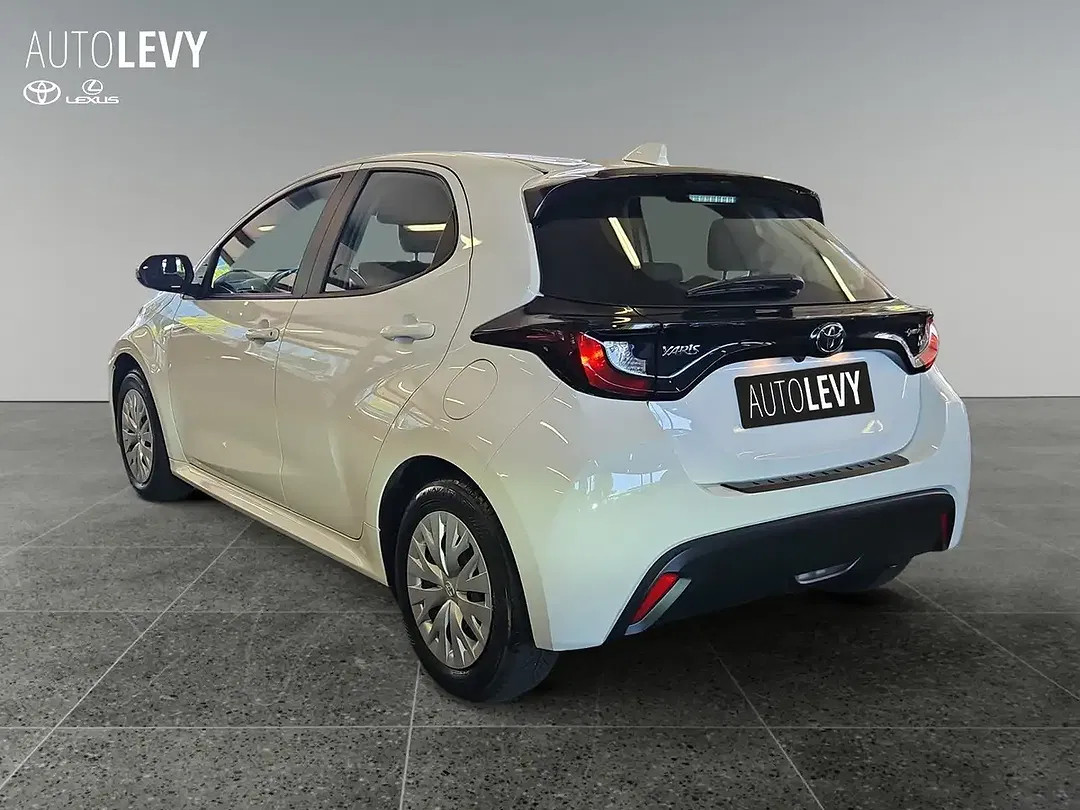 Toyota Yaris 1.5 Hybrid Business Edition - Thumbnail 3