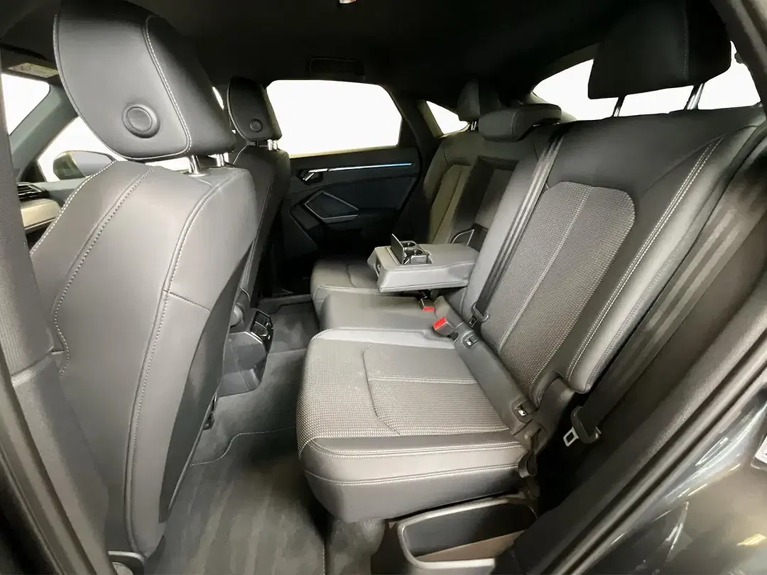 Audi Q3 S tronic S line Premium - Thumbnail 15