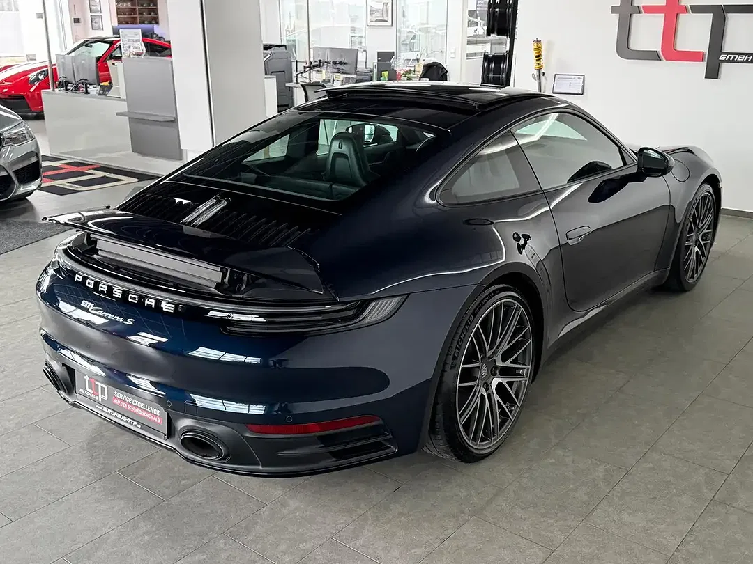 Porsche 992 Carrera S - Thumbnail 8