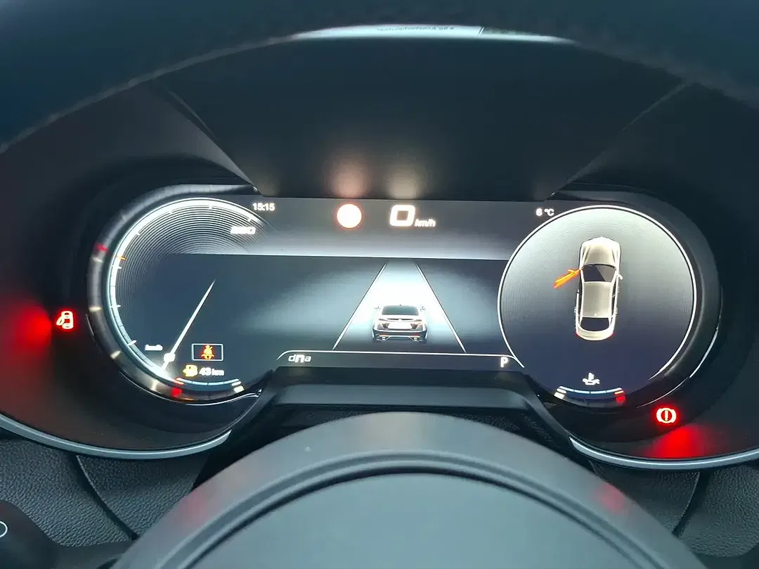 Alfa Romeo Giulia 2.0 16V Turbo Q4 Veloce - Thumbnail 13