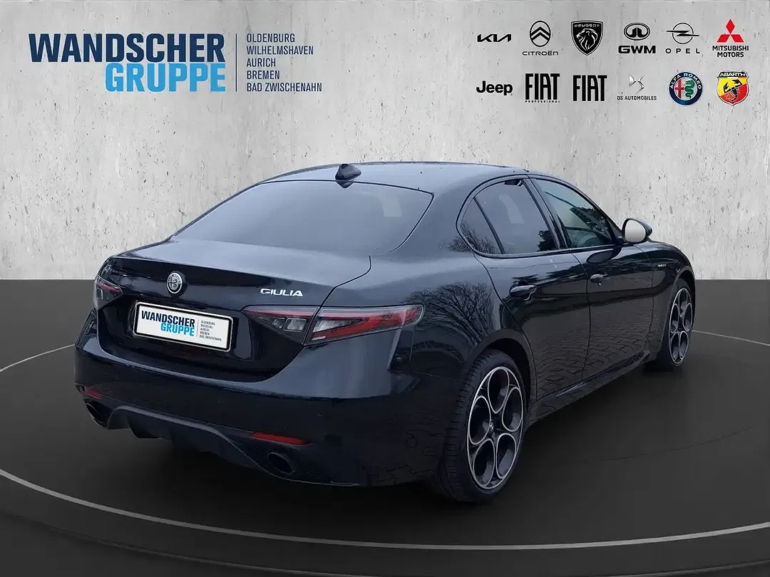 Alfa Romeo Giulia 2.0 16V Turbo Q4 Veloce - Thumbnail 7