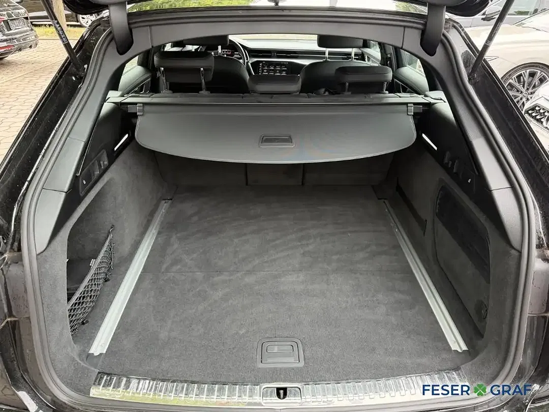 Audi A6 S tronic Avant design - Thumbnail 5