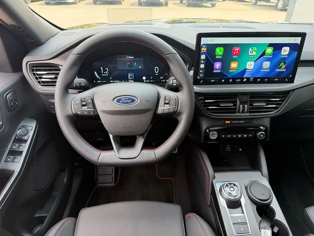 Ford Kuga ST-Line X - Thumbnail 9