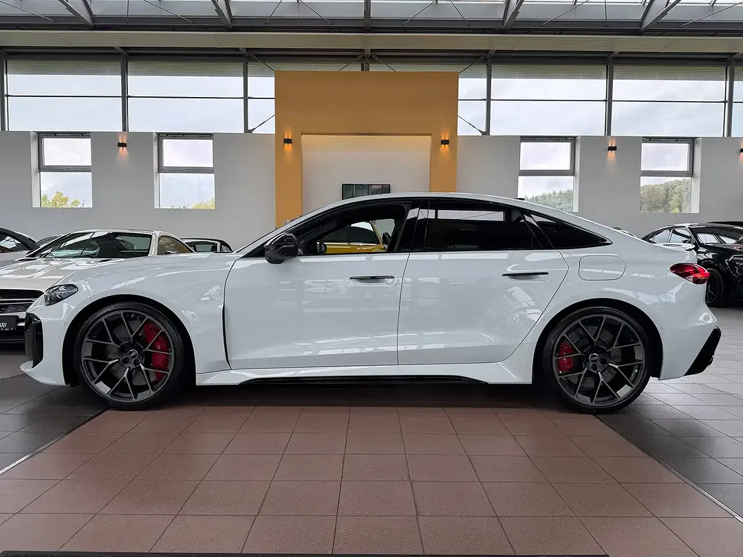 Audi RS5 Pro - foto 15