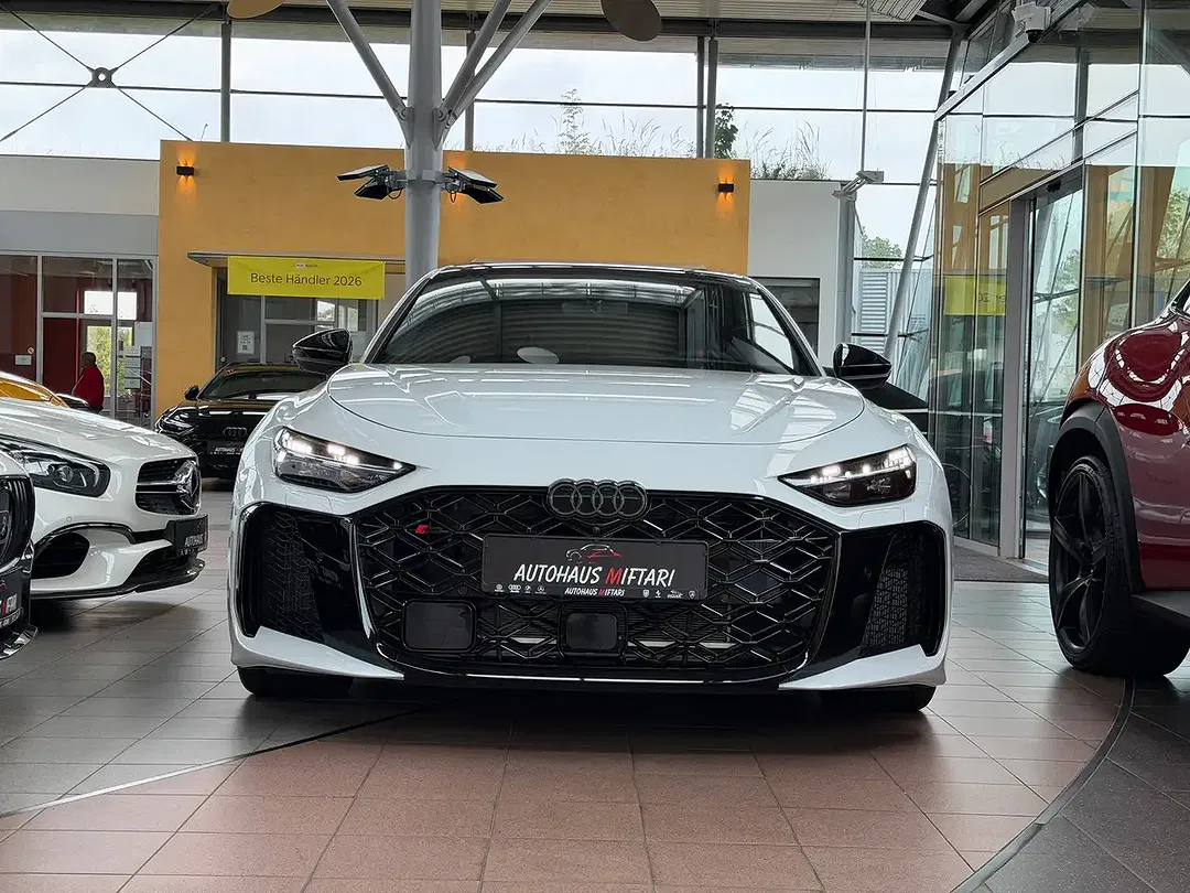 Audi RS5 Pro - Thumbnail 7