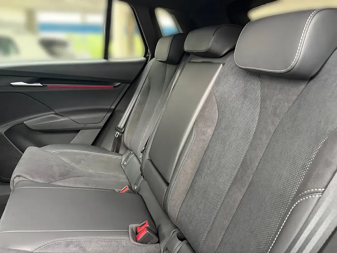 Skoda Elroq 60 Sportline - foto 13