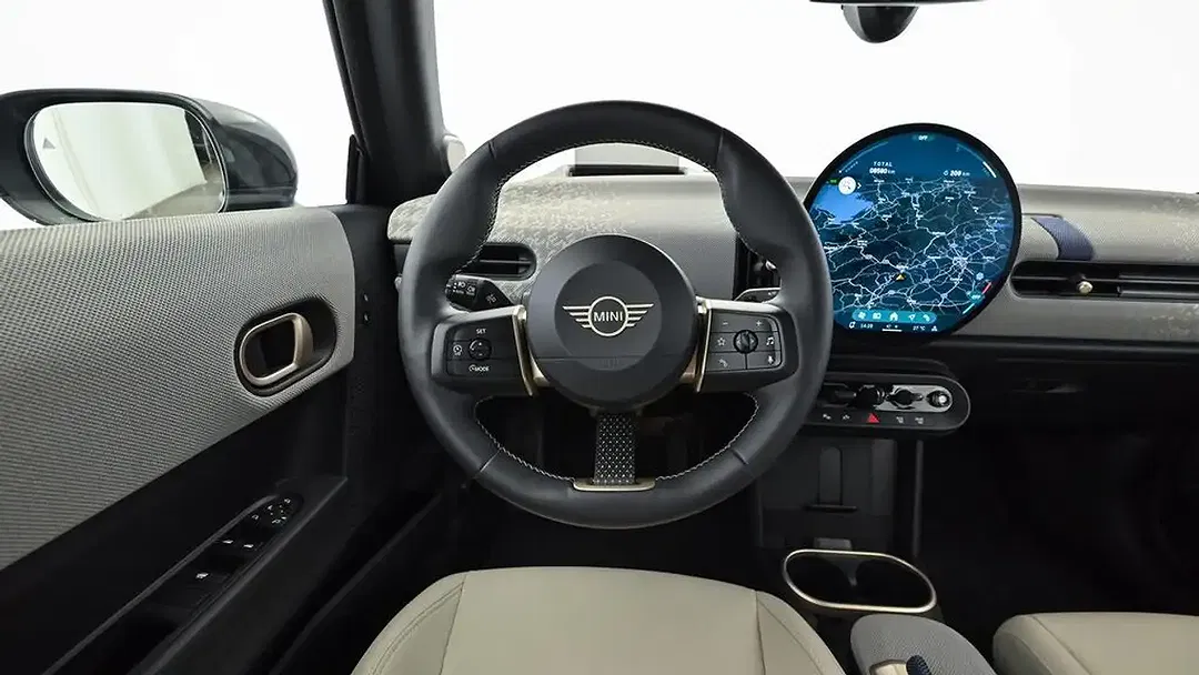 MINI Cooper S Cabrio Favoured Trim - Thumbnail 12