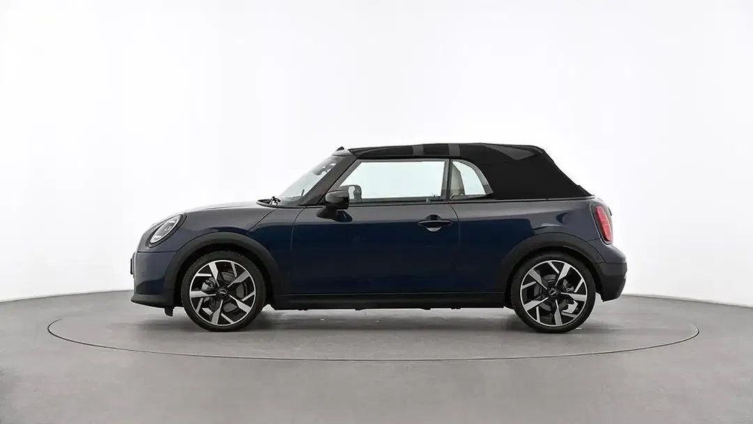 MINI Cooper S Cabrio Favoured Trim - Thumbnail 2
