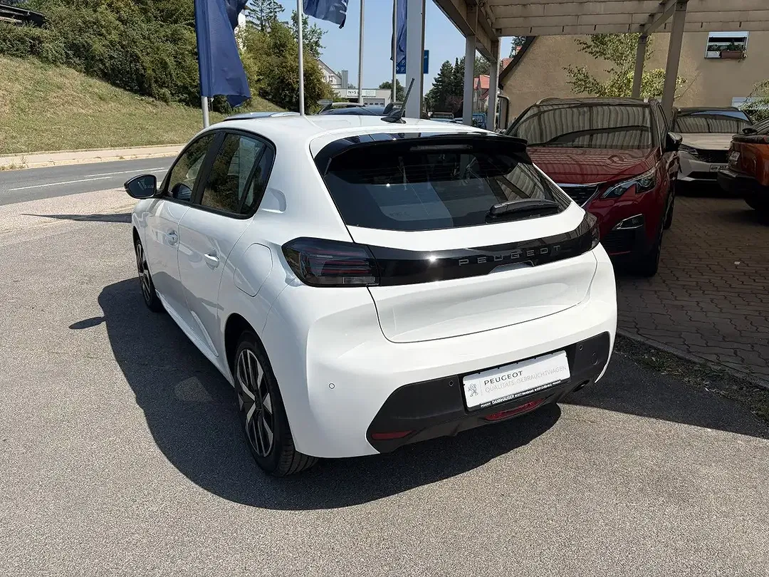 Peugeot 208 PureTech Active - Thumbnail 5