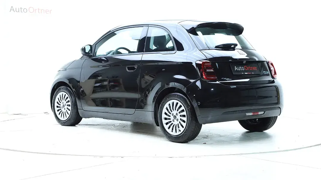 Fiat 500e - Thumbnail 4