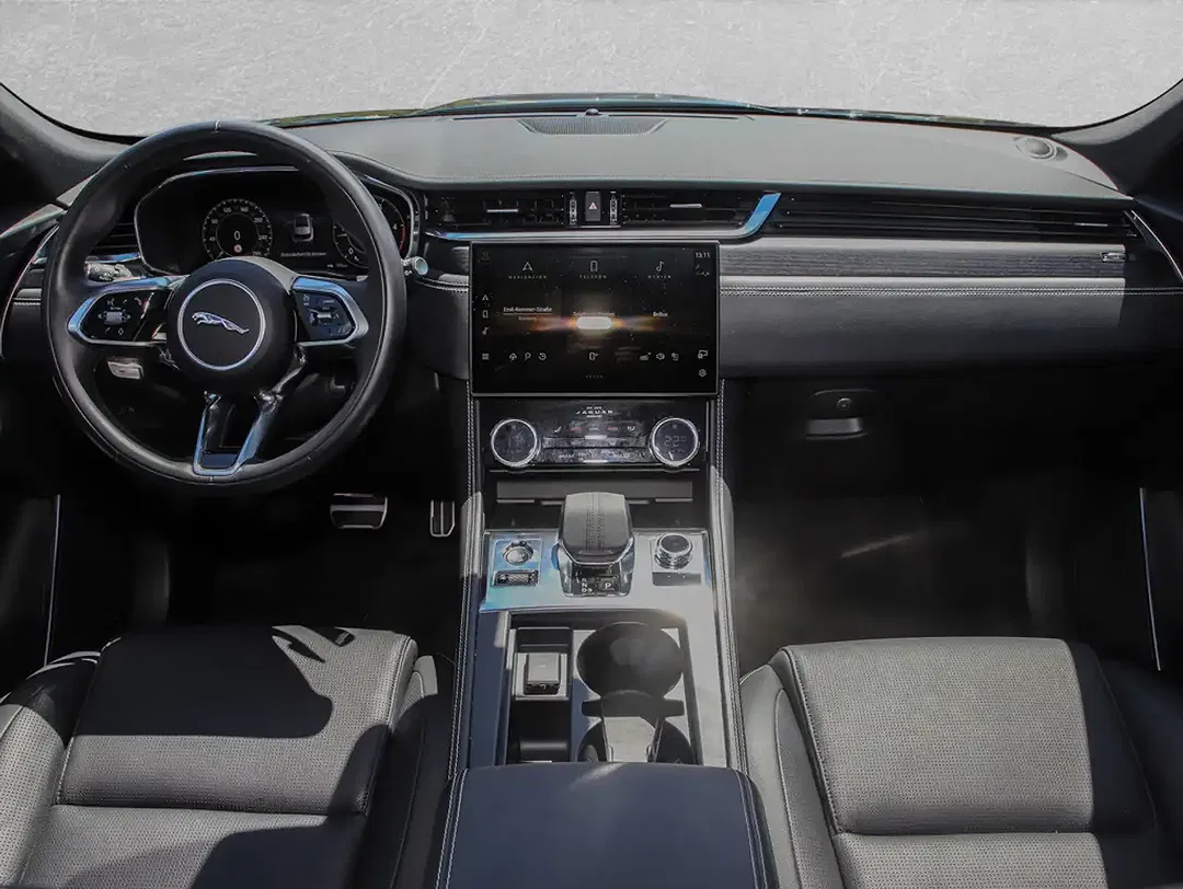 Jaguar F-Pace D200 R-Dynamic SE - Thumbnail 5