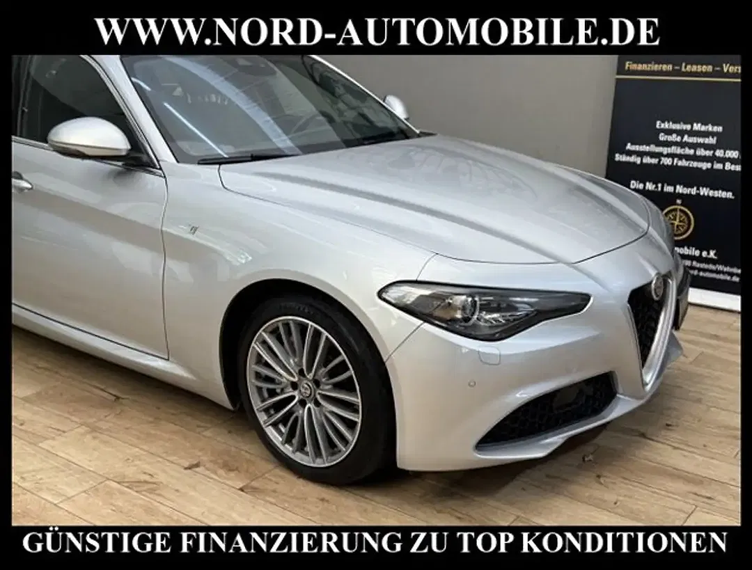 Alfa Romeo Giulia 2.2 JTDM Lusso Ti - Thumbnail 9