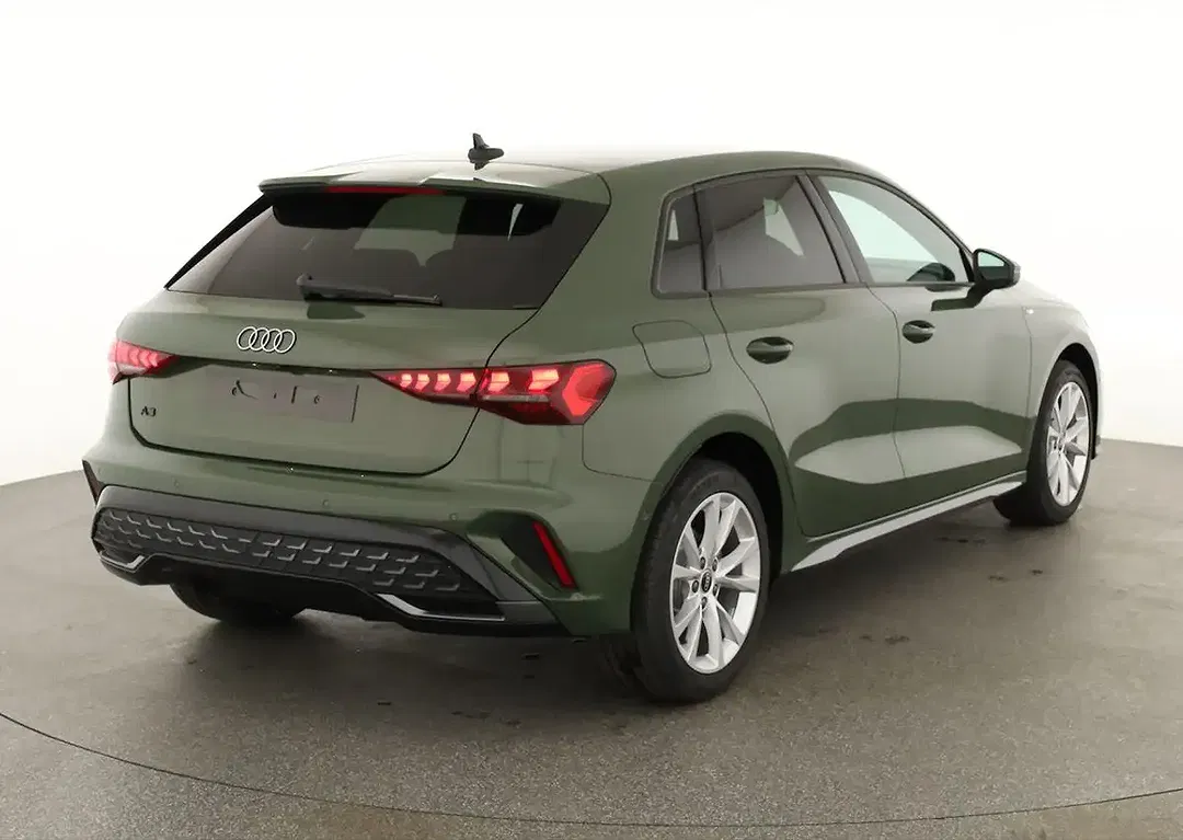 Audi A3 35 TFSI S tronic Matrix LED Sportback S line - Thumbnail 3