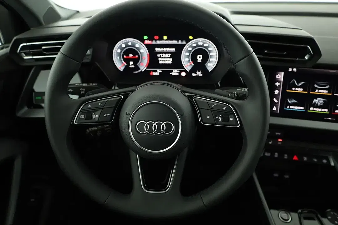 Audi A3 35 TFSI S tronic Matrix LED Sportback S line - Thumbnail 6