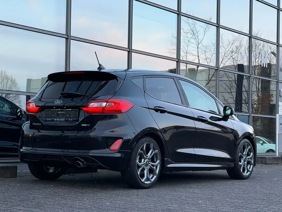 Ford Fiesta ST-Line - Thumbnail 3