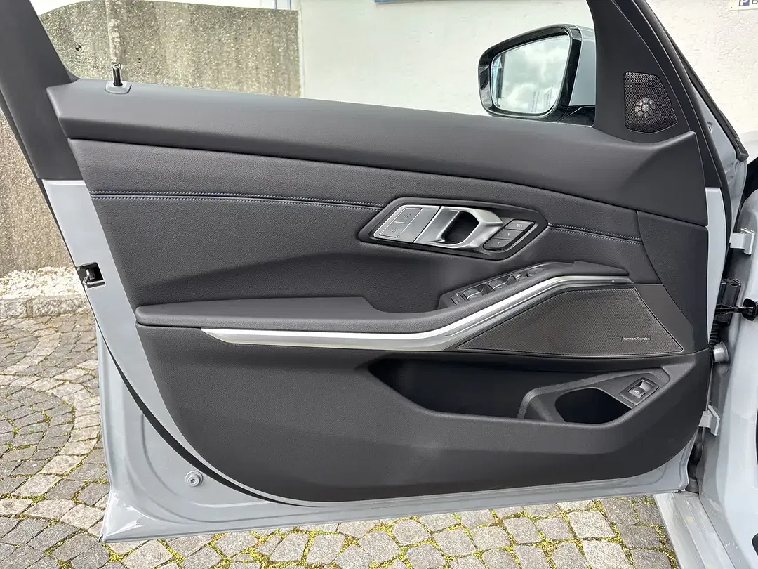 Alpina D3 SWITCH-TRONIC Allrad S Touring - Thumbnail 8