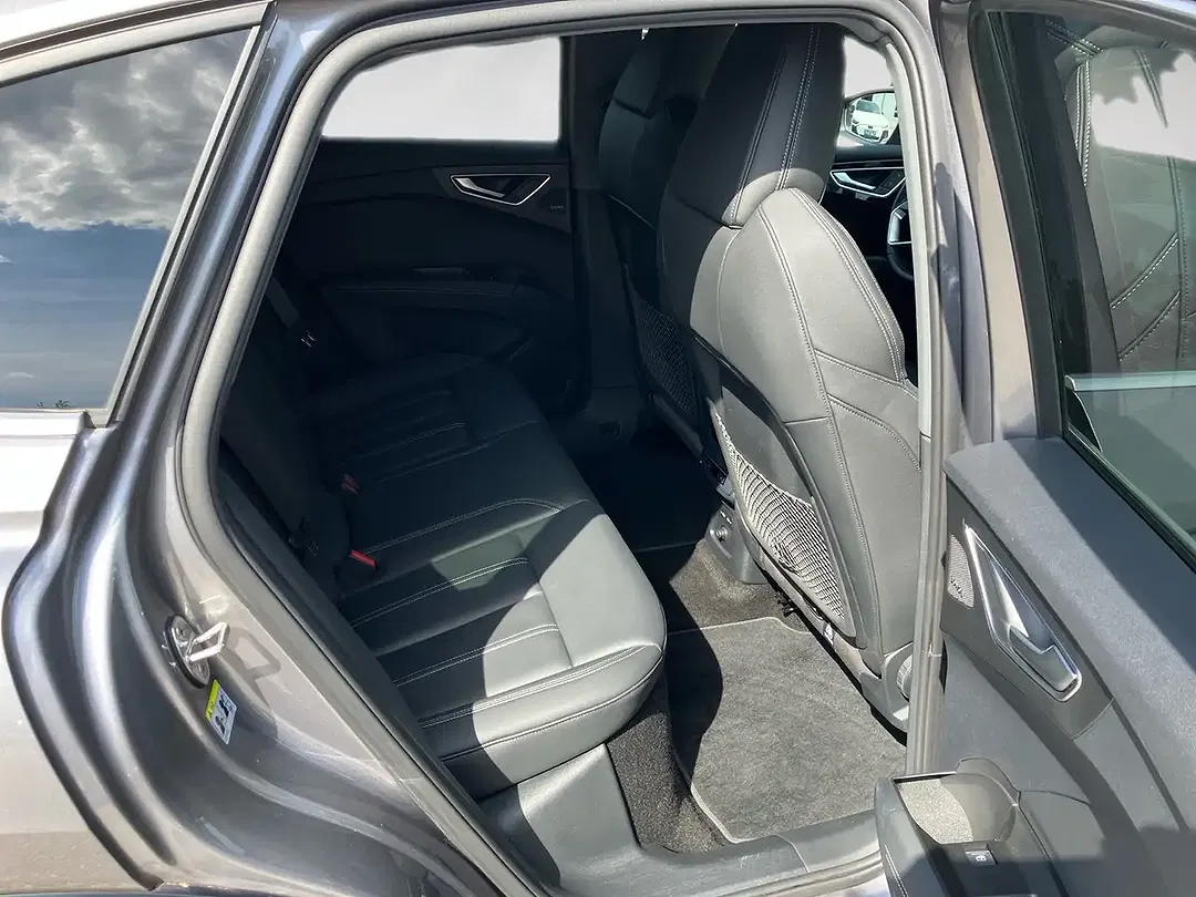 Audi Q4 e-tron 45 quattro Sportback advanced - Thumbnail 9