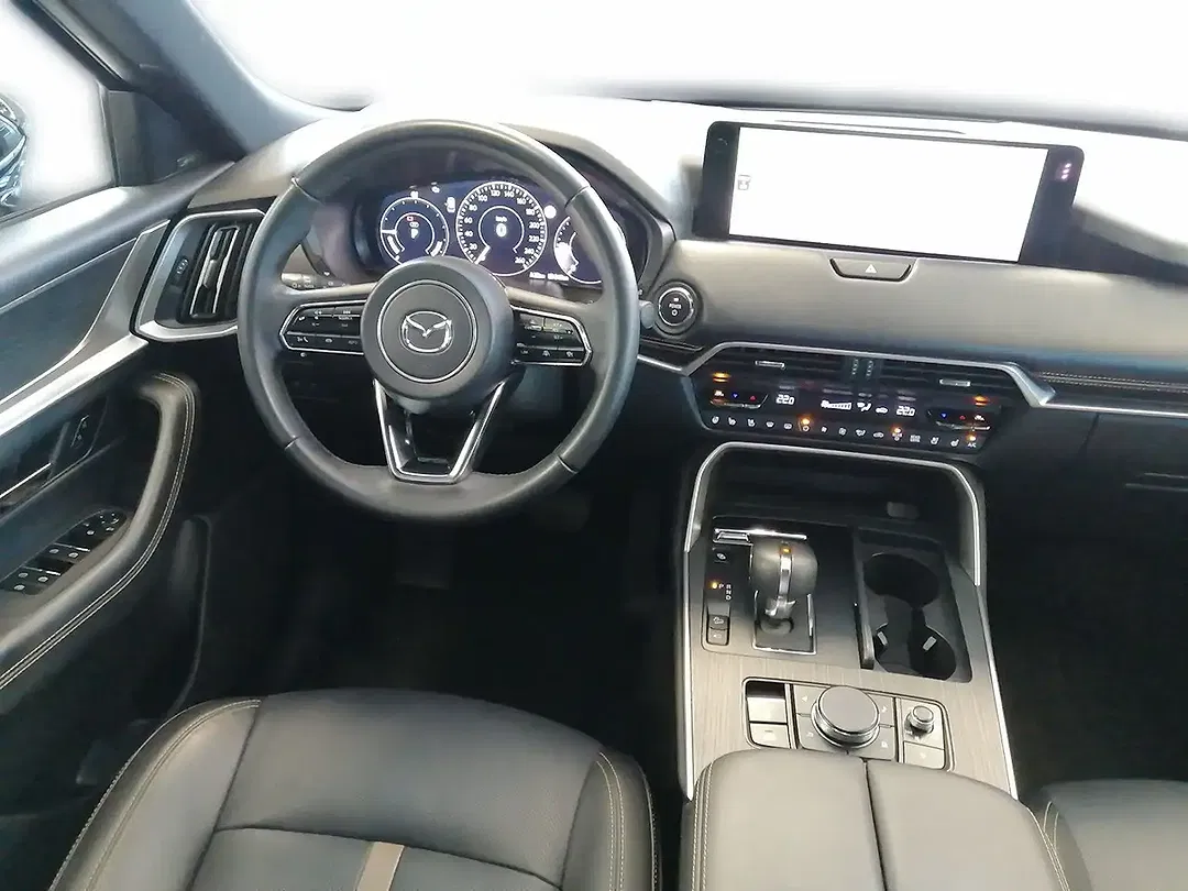 Mazda CX-80 PHEV Homura Plus - Thumbnail 10