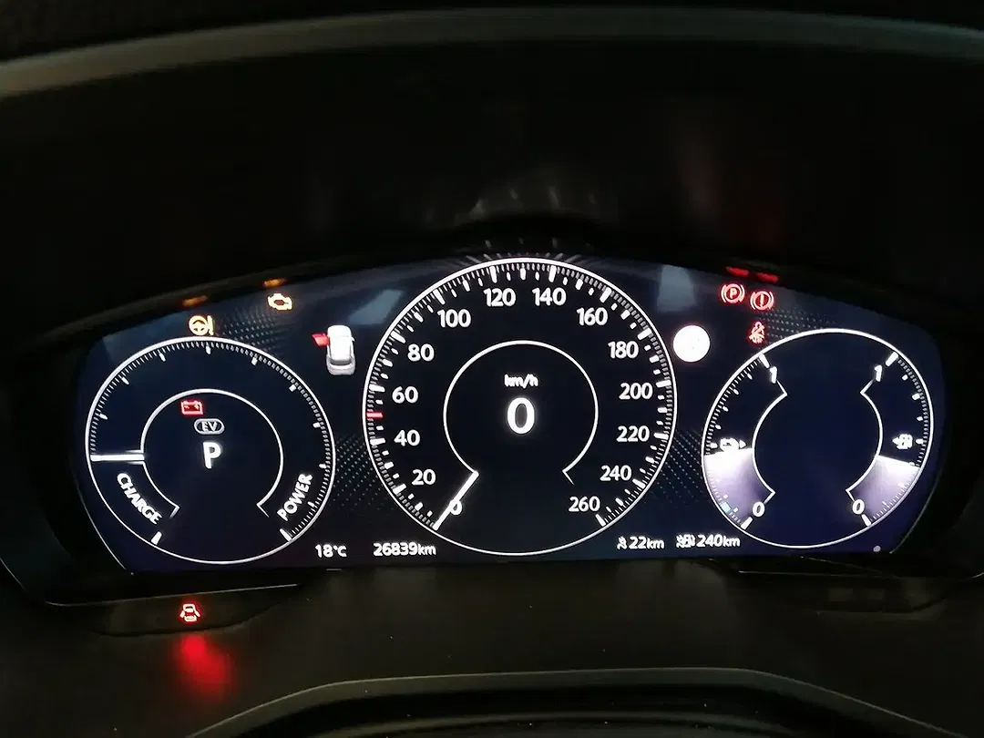 Mazda CX-80 PHEV Homura Plus - Thumbnail 5