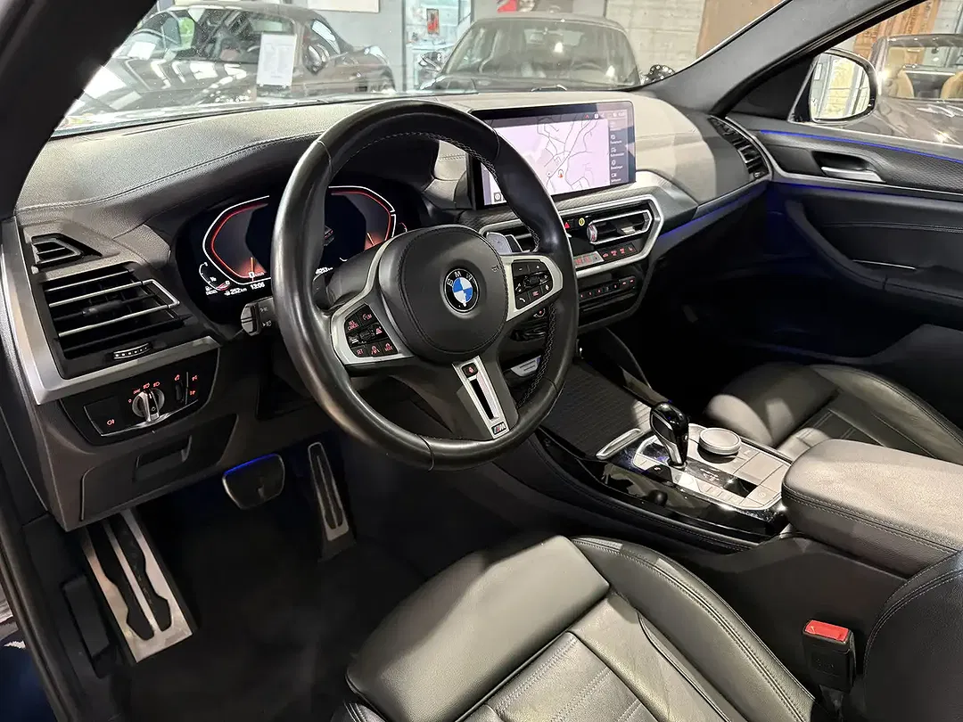 BMW X4 M - Thumbnail 7