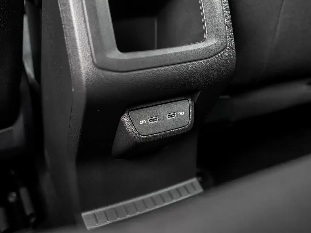 Volkswagen T-Cross 1.0 TSI Life - Thumbnail 8