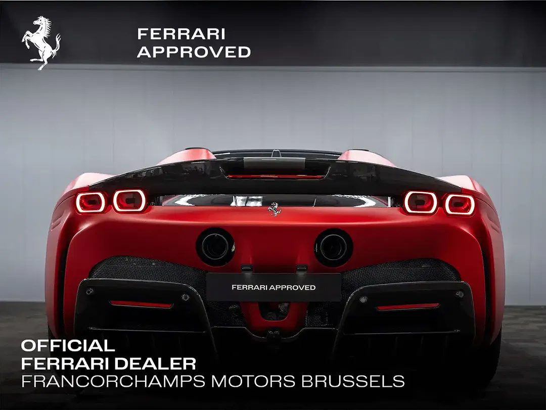 Ferrari SF90 Spider - Thumbnail 6