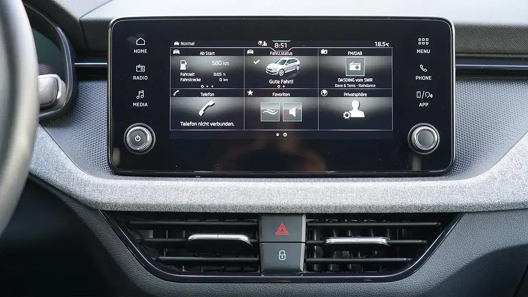 Skoda Kamiq 1.0 TSI Black Style - Thumbnail 11
