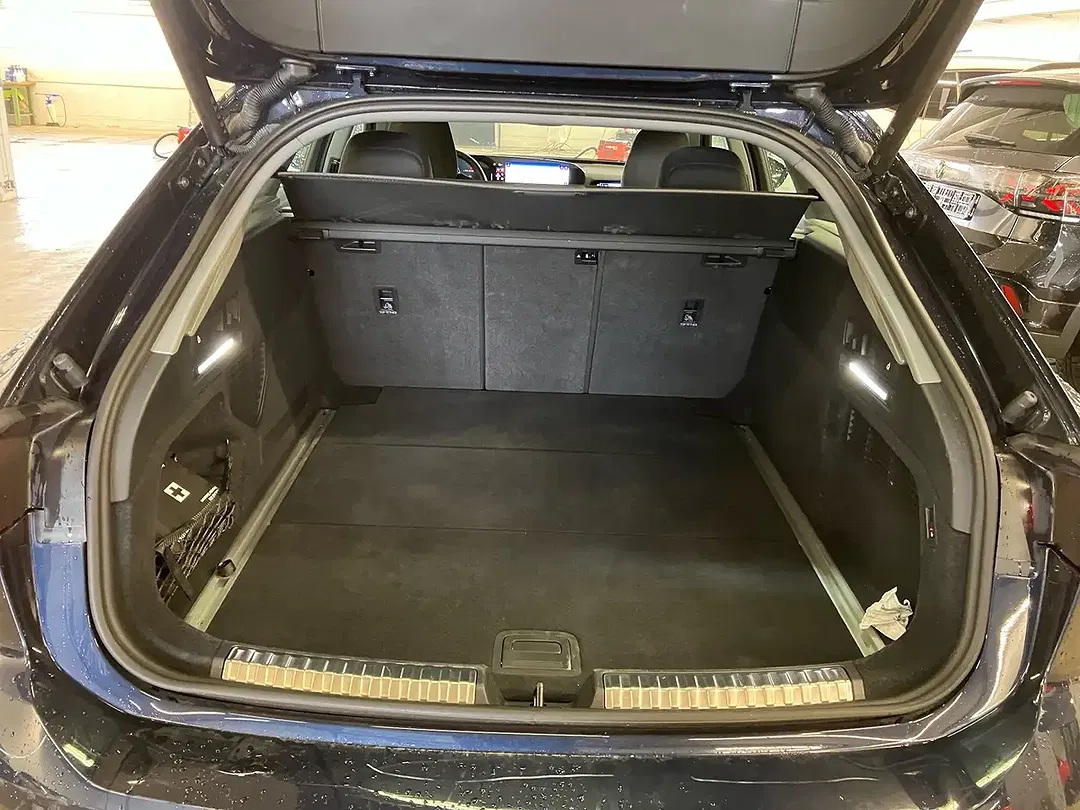 Audi A6 TDI quattro Avant - Thumbnail 6