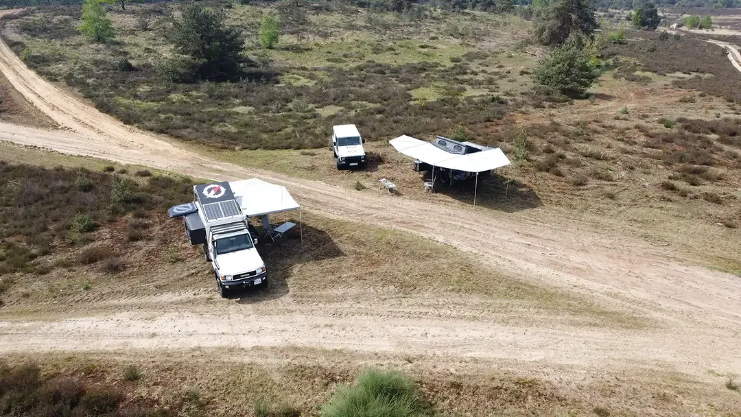 Toyota Land Cruiser 4x4 - Thumbnail 14