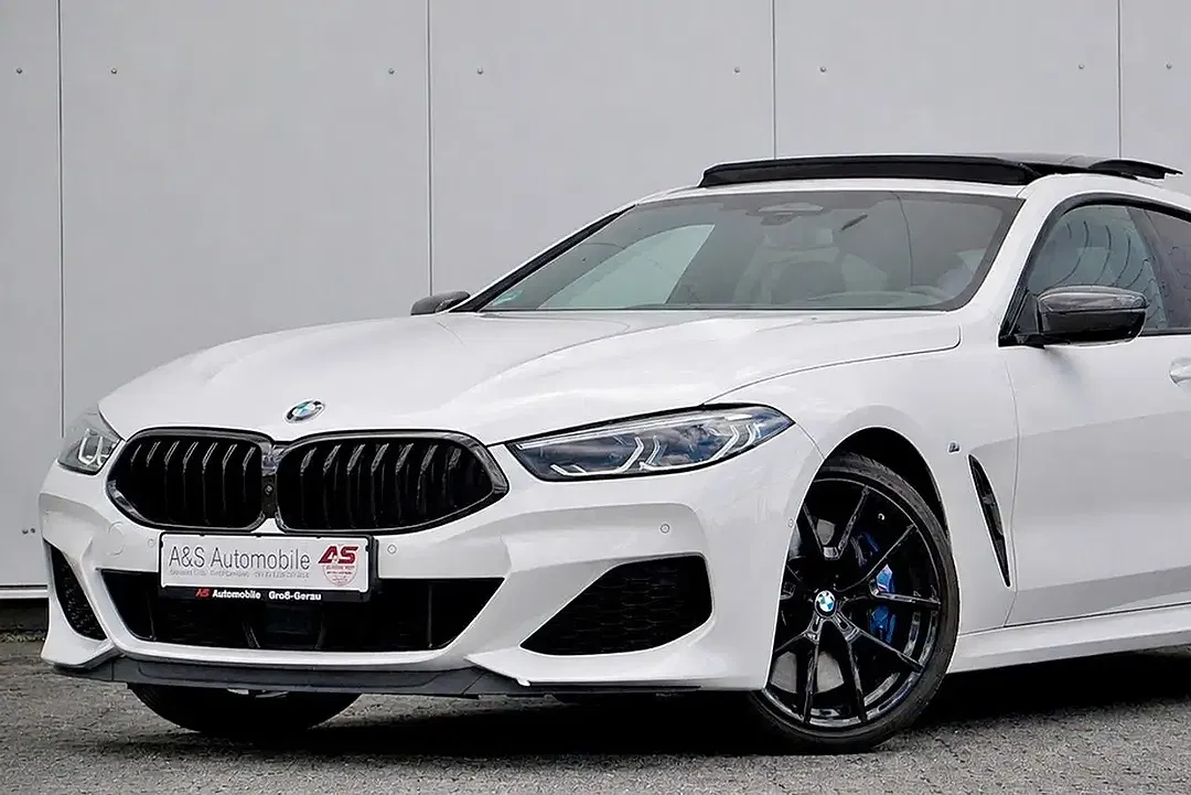 BMW M850 - foto 1