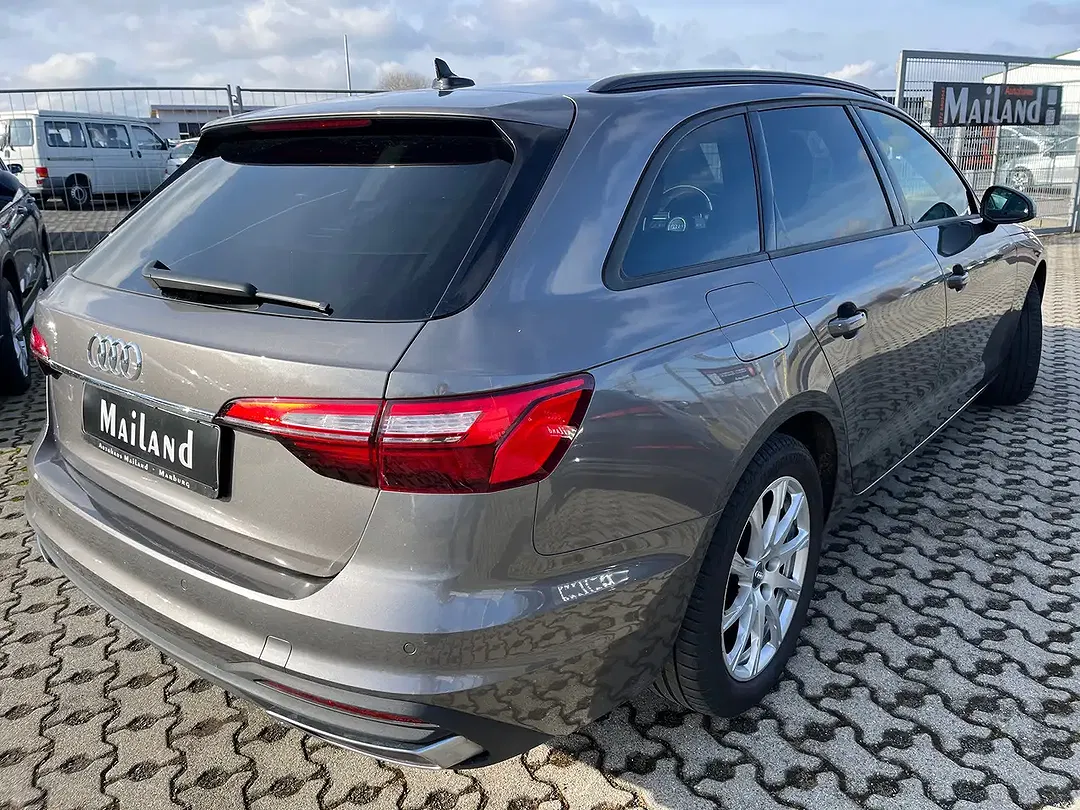 Audi A4 35 TFSI - Thumbnail 3