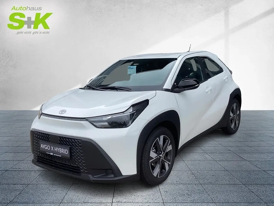 Toyota Aygo X Hybrid Active - Afbeelding 1