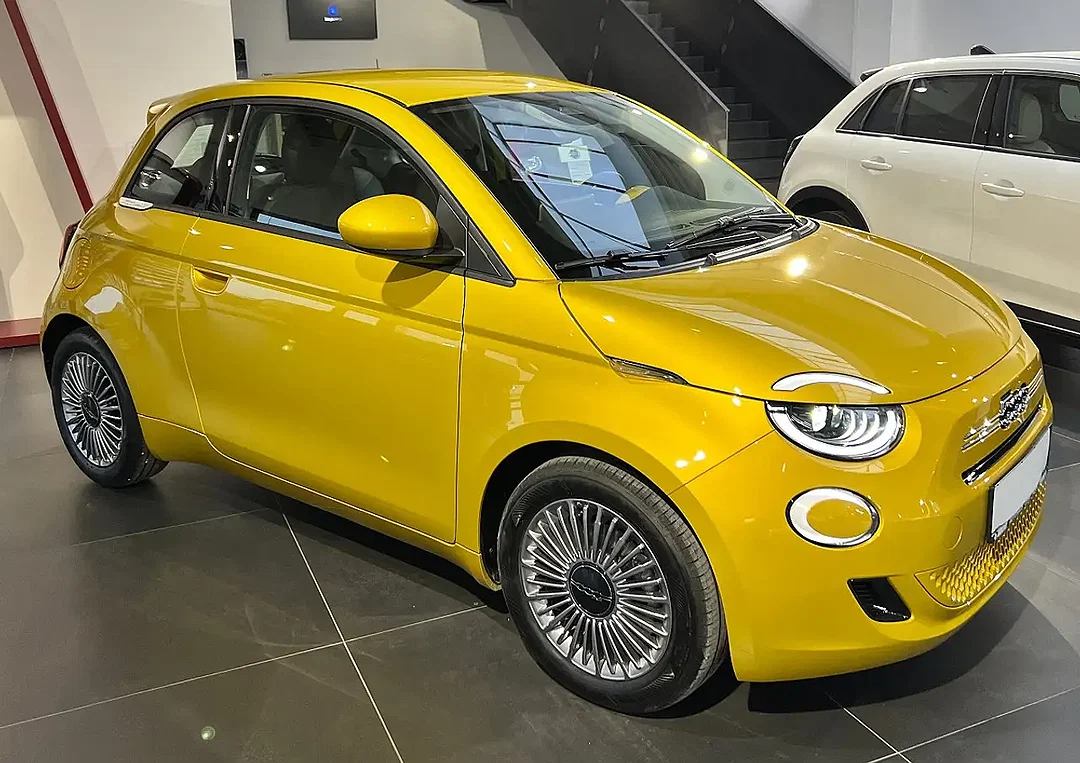 Fiat 500 Hybrid - Afbeelding 1