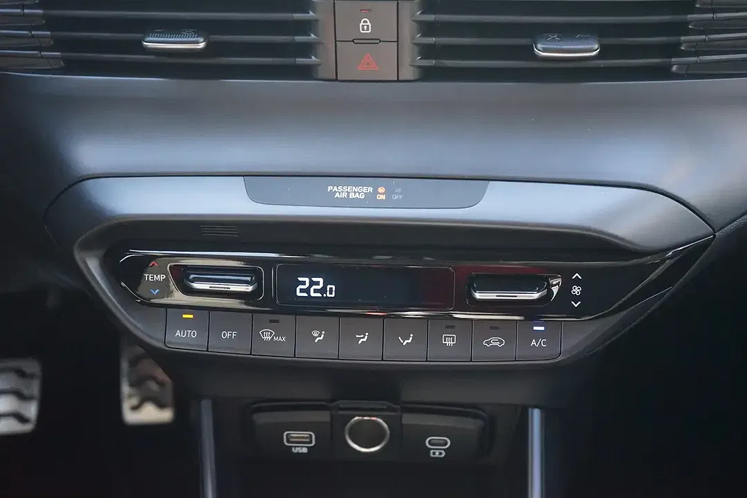 Hyundai BAYON 1.0 T-GDI - Thumbnail 9