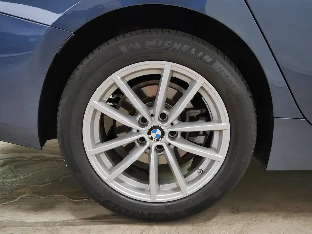 BMW 318 - Thumbnail 7