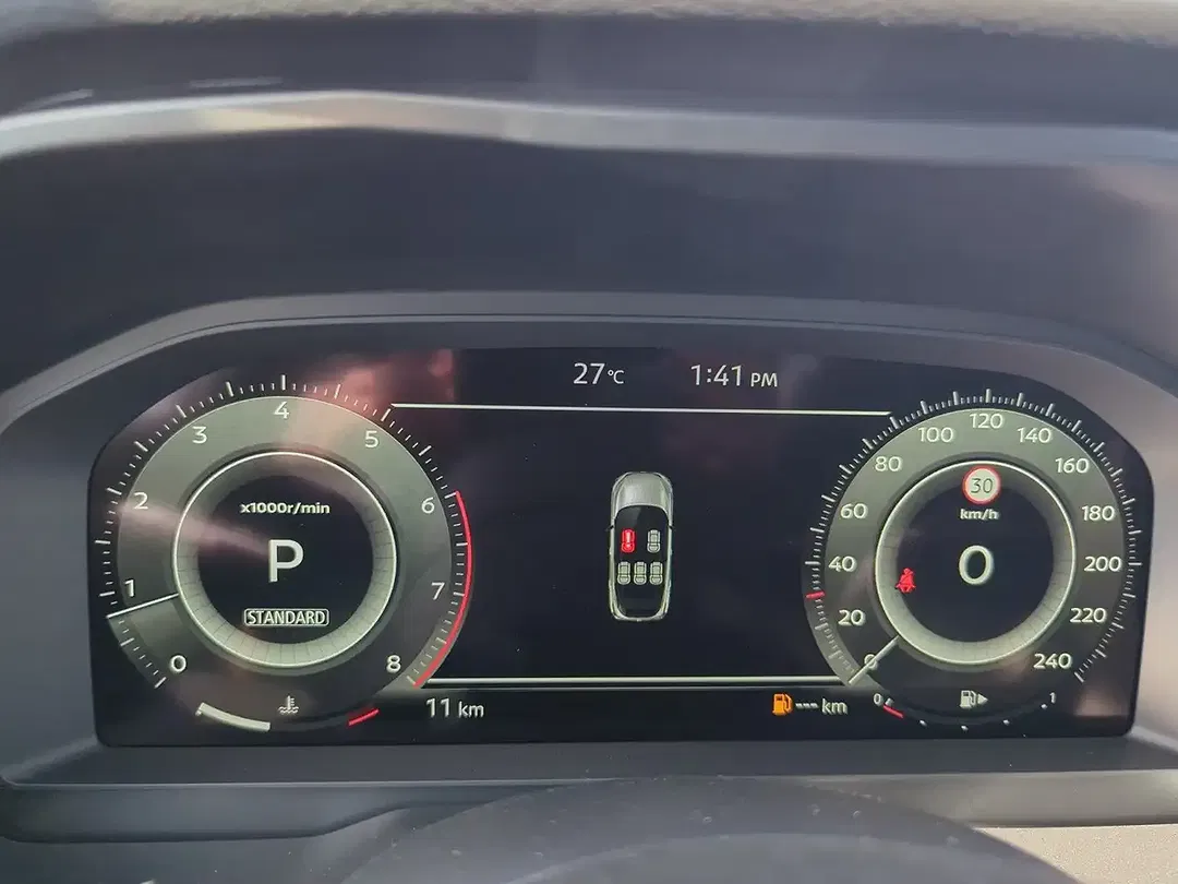Nissan Qashqai 1.3 MHEV Xtronic Tekna - Thumbnail 13