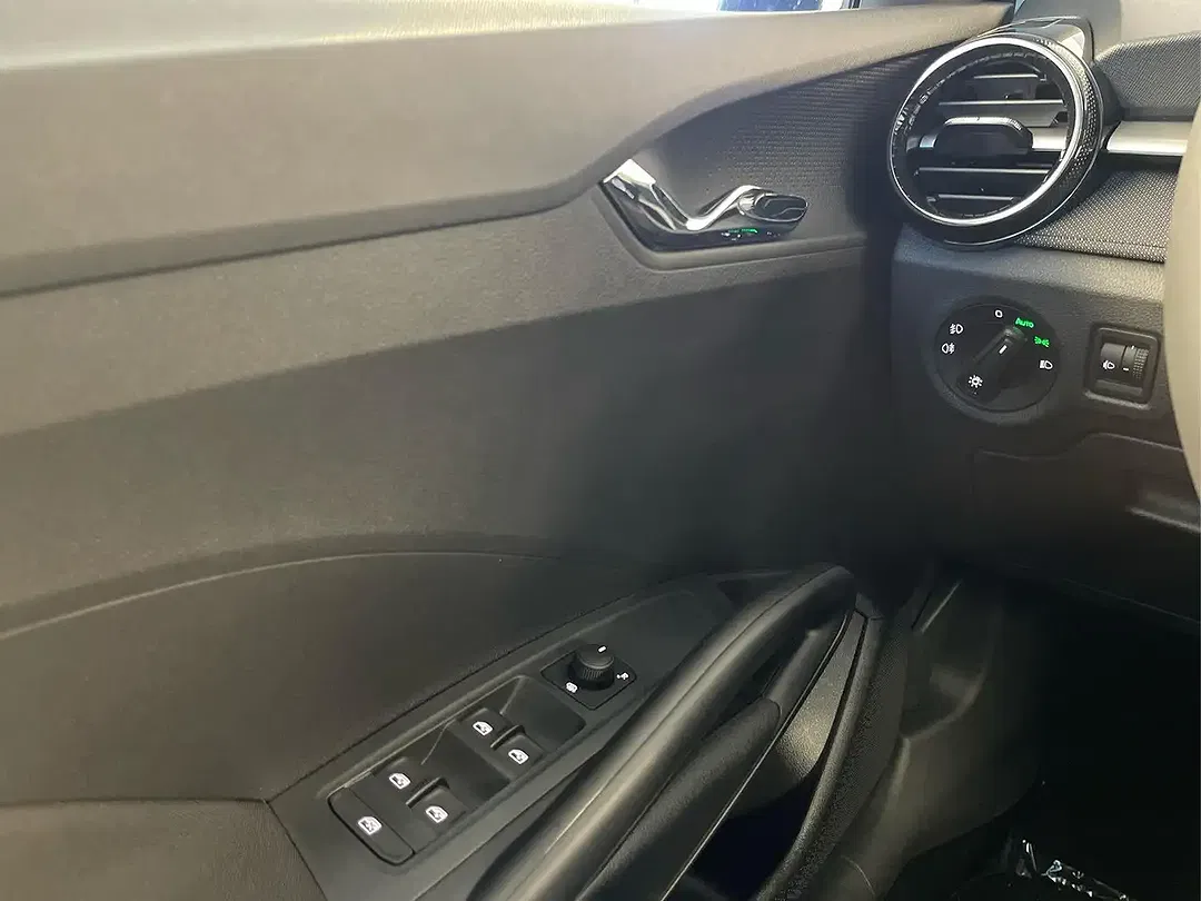 Skoda Fabia DSG Selection - Thumbnail 9