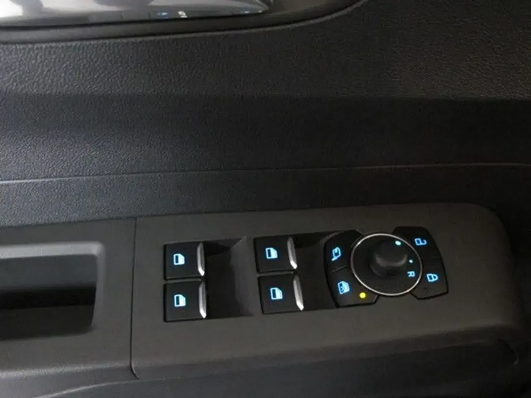 Ford Tourneo Courier Active - Thumbnail 5