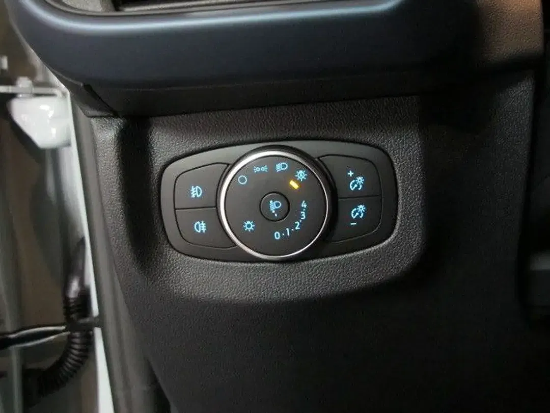 Ford Tourneo Courier Active - Thumbnail 8
