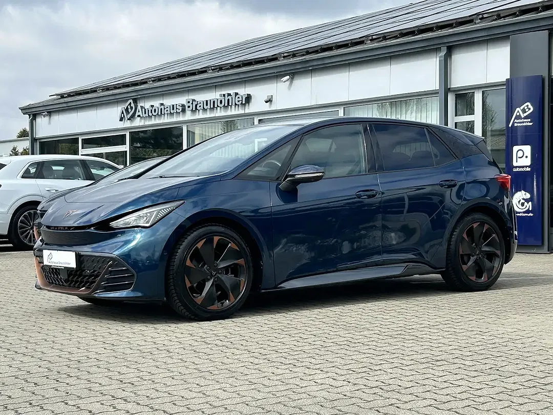 CUPRA Born - Thumbnail 4